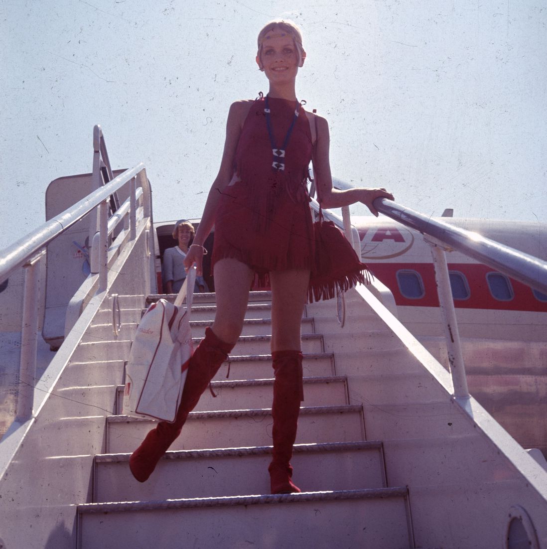 Suede and fringe, as shown on Twiggy in 1967. (Getty)